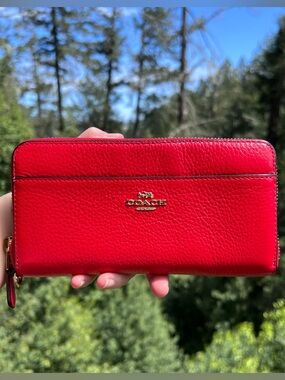 COACH Long Zip-Around Red Pebble Leather Wallet w Gold Hardware AUTHENTIC